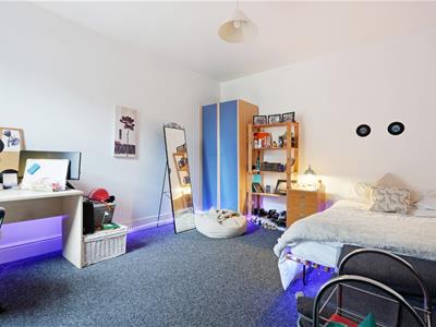 Picture 16